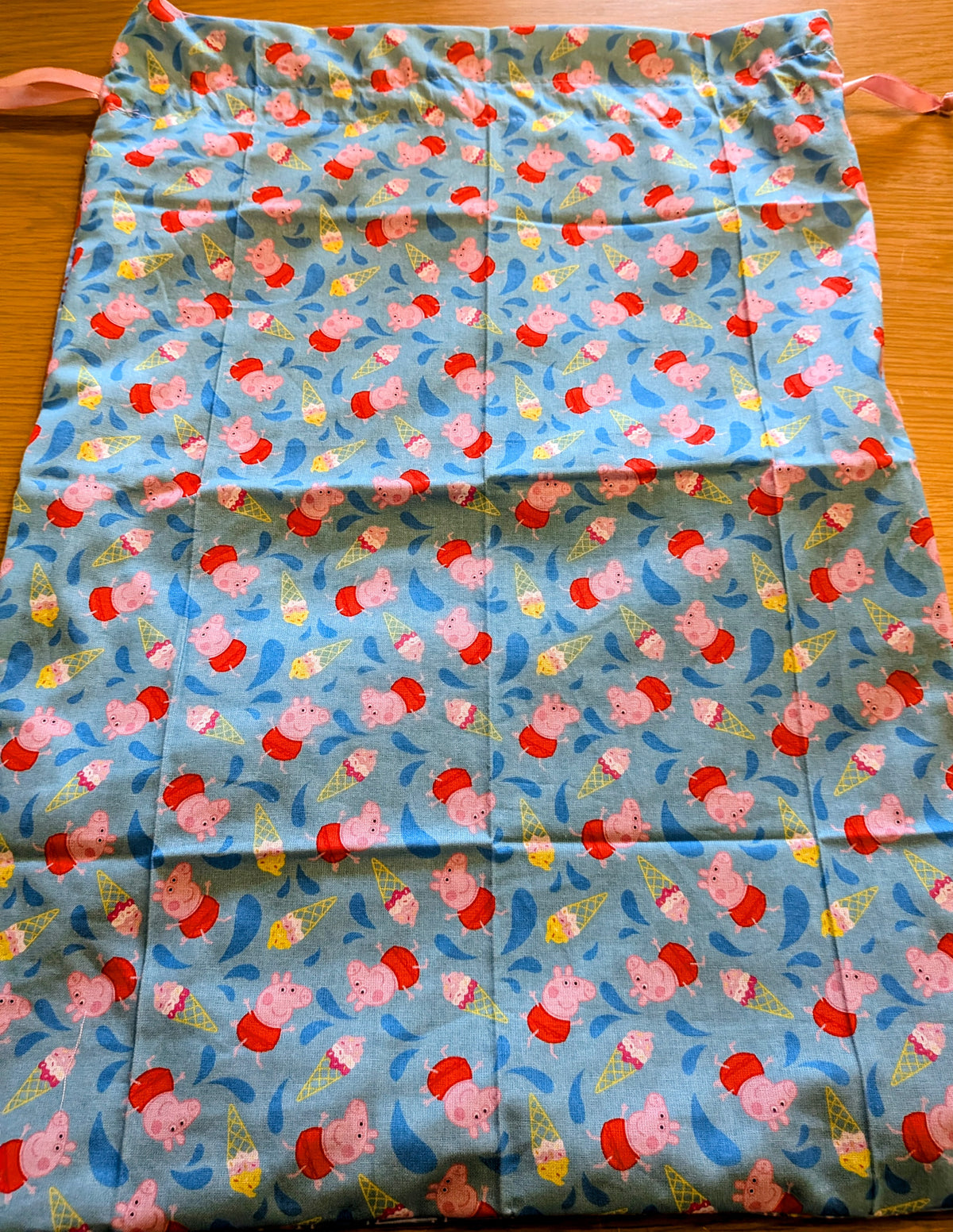 Peppa Pig Drawstring Bag – Purple Lining & Pink Ribbon